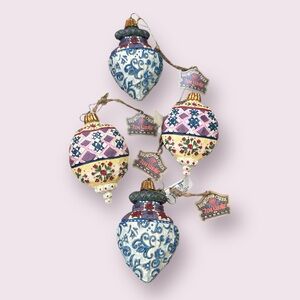 Vintage 2004 NWT Heartwood Creek Jim Shore Blue and Pink Holiday Ornament Set